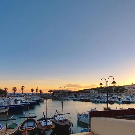 Apartment Un Balcon Sur Le Port