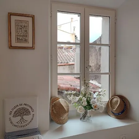 Un Balcon Sur Le Port *